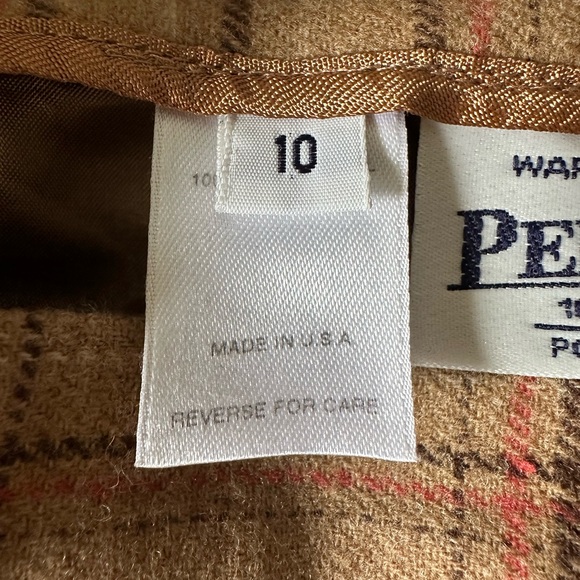 Vintage Pendleton 100% Wool Pencil Skirt in Camel Plaid. Size 10 - Picture 4 of 5